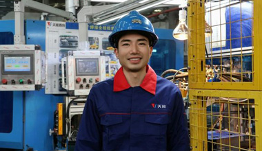 侯斌：从职场新人到新型工匠